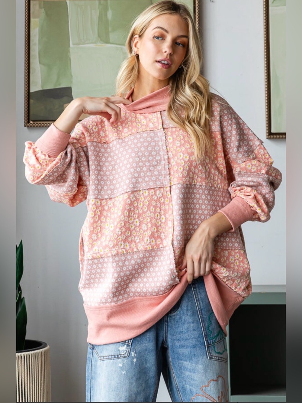 NWOT OLI & HALI FORAL PATTERNED FUNNEL NECK TOP